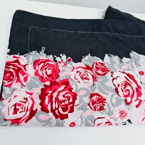 Betsey Johnson King Pillow Shams Two Piece Grey Pink White Floral Rose Polyester - Picture 8 of 10